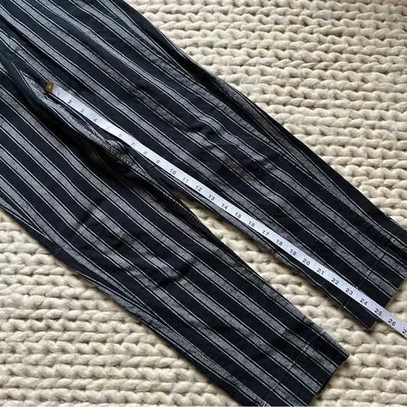 Brandy Melville Tilden high-rise Stripped Pants | xsmall - Picture 9 of 14